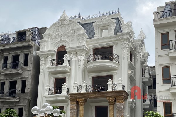 Hoàn thiện lâu đài cao cấp siêu đẹp tại Long Biên, Hà Nội
